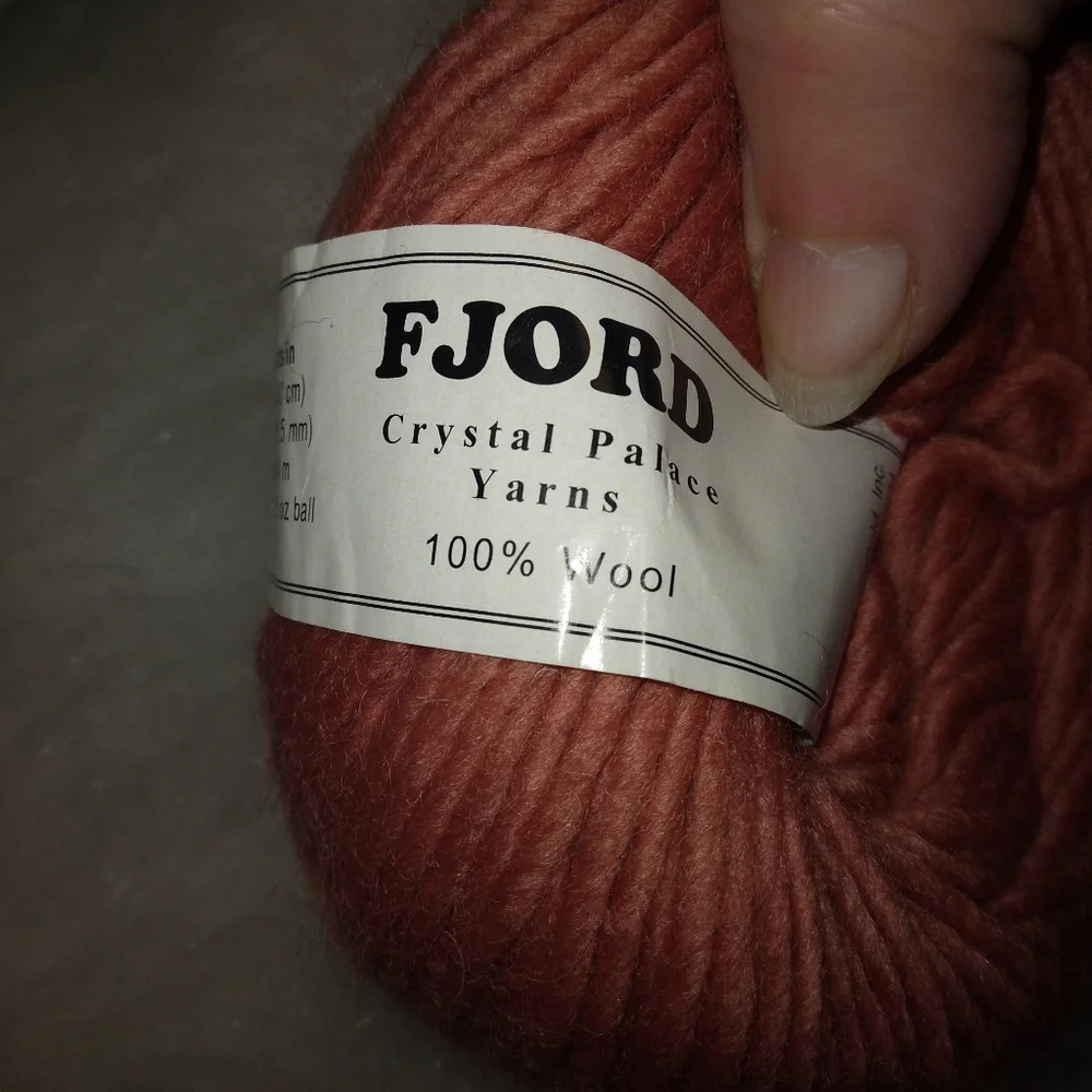 YARN Fjord Crystal Palace 100% wool, 6 balls 50g per ball, Color Brandy